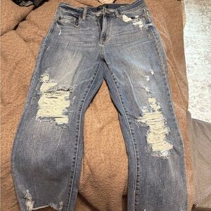 Judy Blue Distressed Boyfriend Jeans in Blue